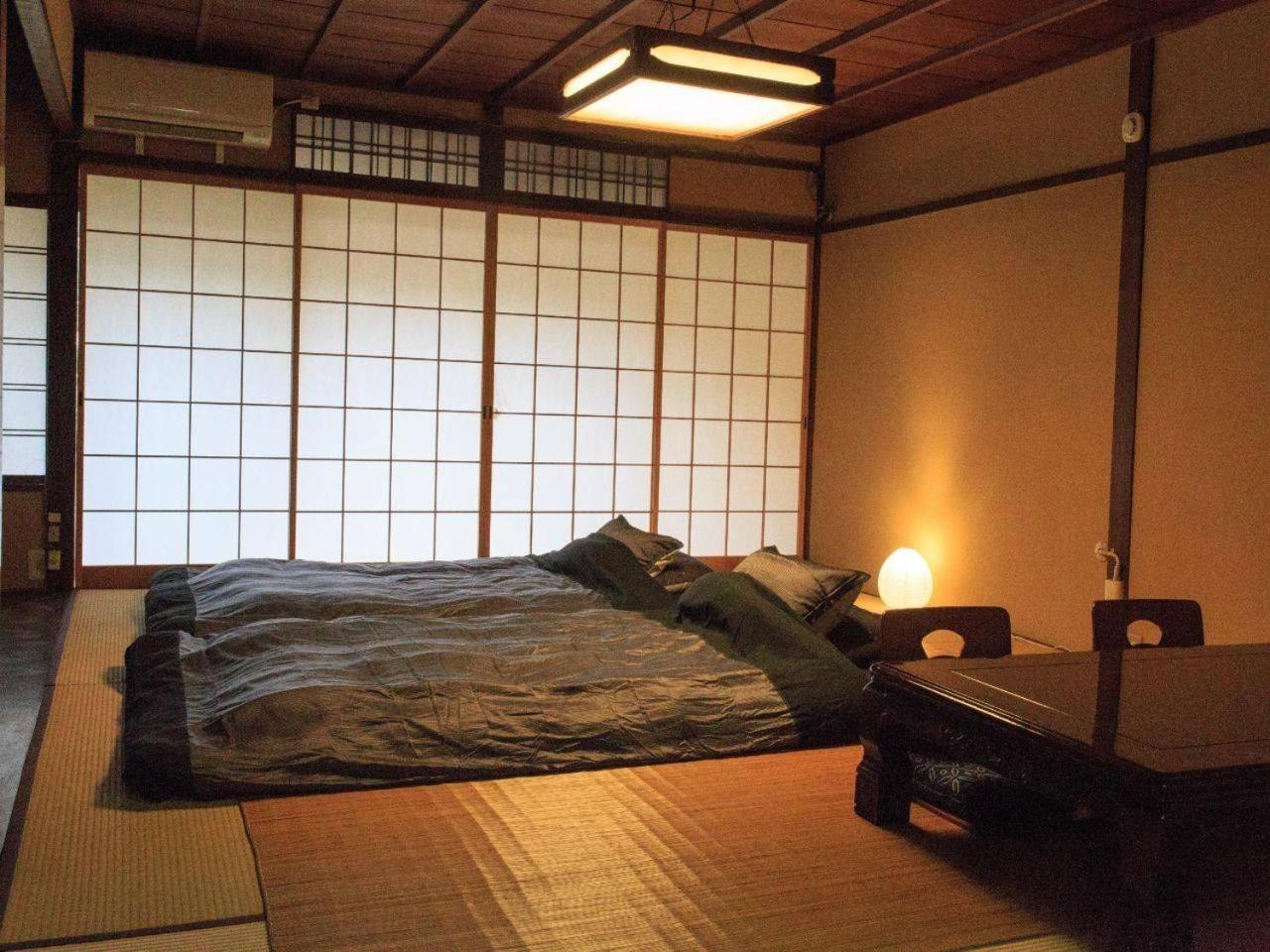 京都二条城近く京町屋120年の歴史に泊まる Eksteriør billede