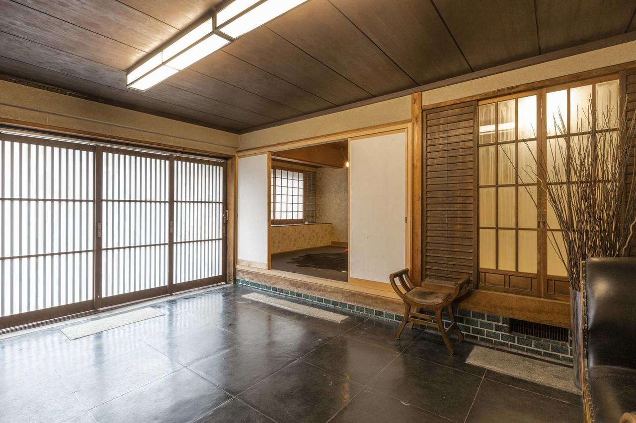 京都二条城近く京町屋120年の歴史に泊まる Eksteriør billede