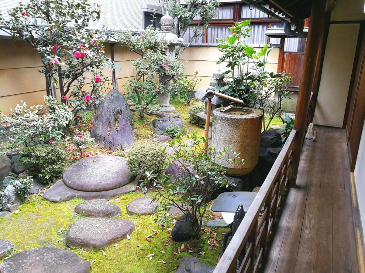 京都二条城近く京町屋120年の歴史に泊まる Eksteriør billede